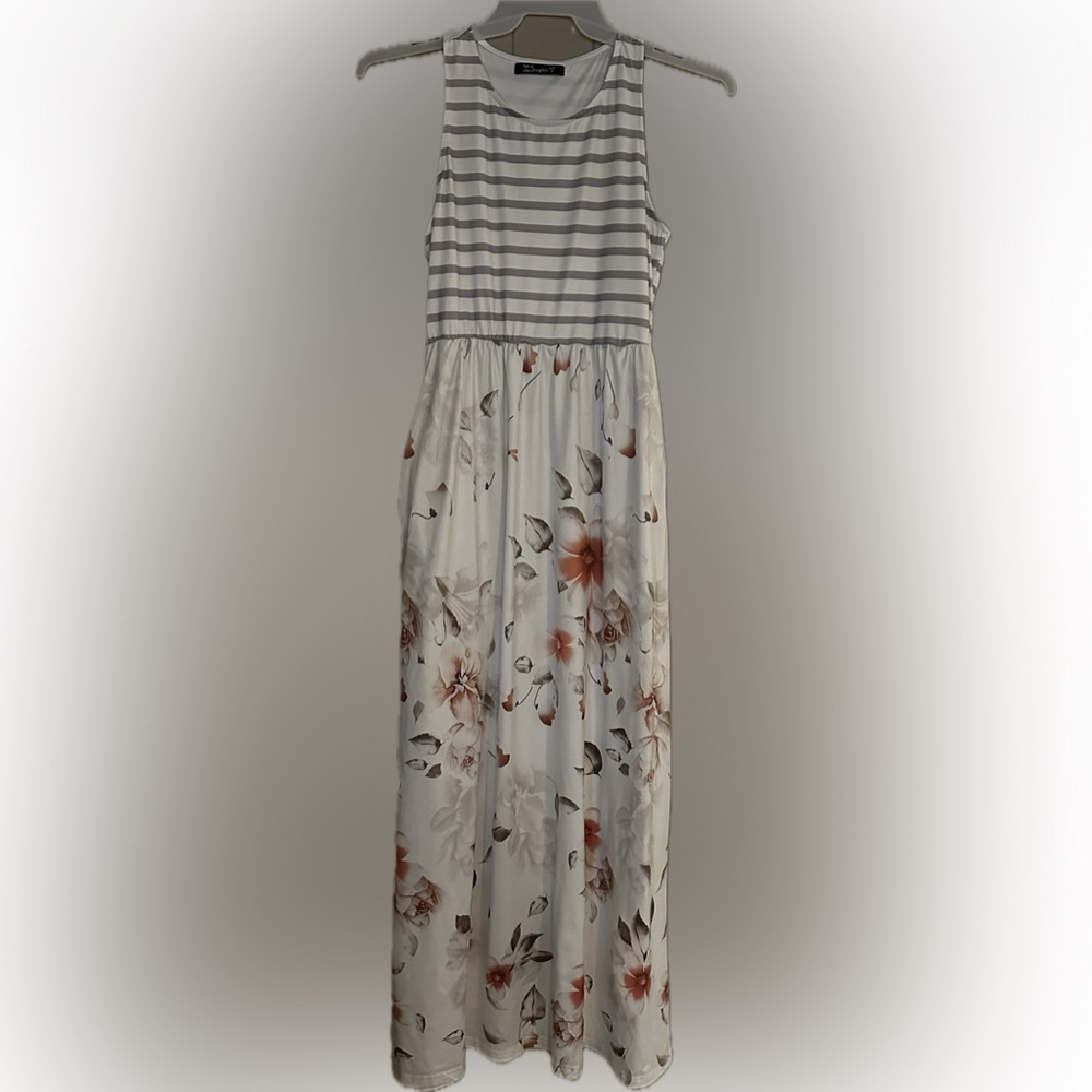 Simplee Dress